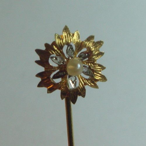 Stylish Antique French 18 Carat Gold Tie/Hat/Lapel Diamond Stick Pin. Stylish Antique French 18 Carat Gold Tie/Hat/Lapel Diamond Stick Pin.