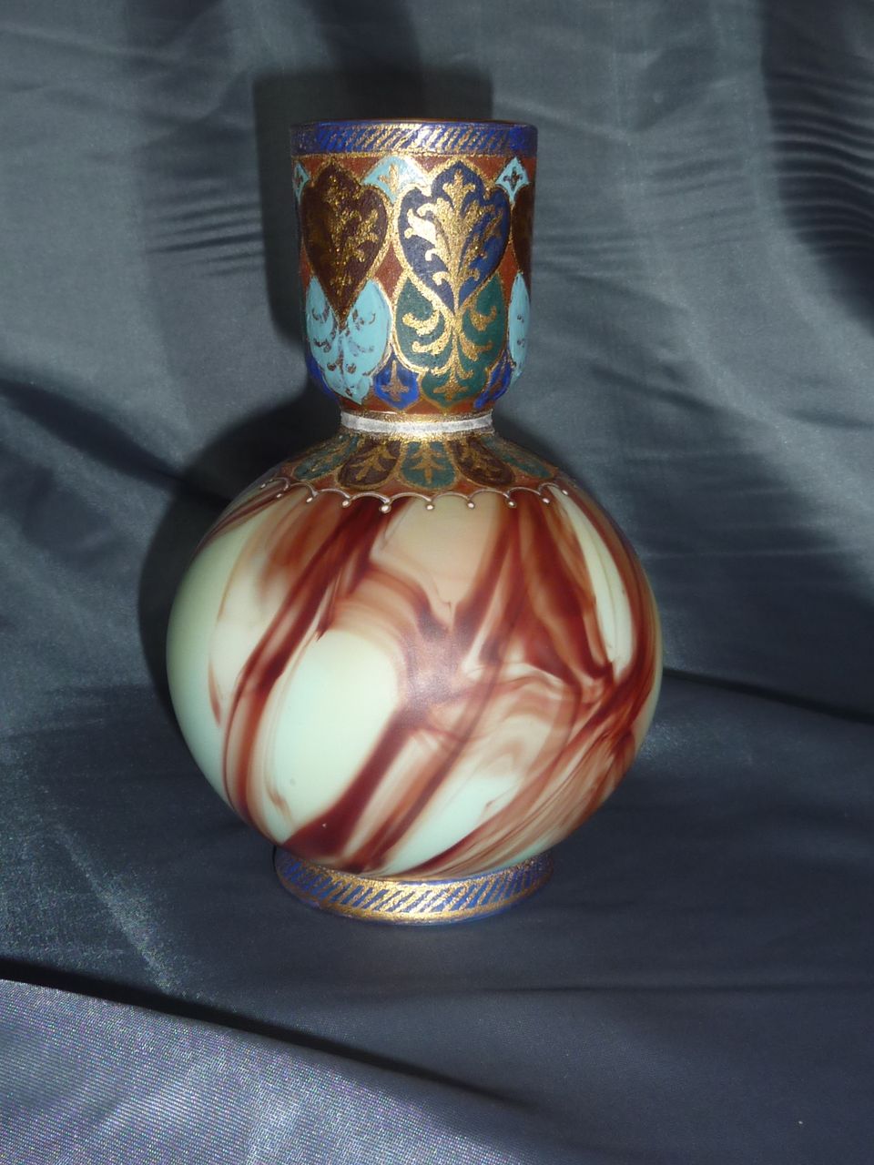 Loetz Marmorietes with islamic decoration Loetz Marmorietes with islamic decoration