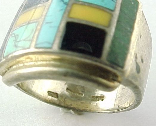 Vintage Sterling Silver Unisex Inlaid Multi Color Stone Ring Vintage Sterling Silver Unisex Inlaid Multi Color Stone Ring