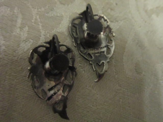 Vintage Siam Niello Bracelet Pendant and Screw back Earrings Vintage Siam Niello Bracelet Pendant and Screw back Earrings