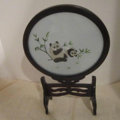 Vintage Double-sided Chinese Embroidery of Pandas with Stand Vintage Double-sided Chinese Embroidery of Pandas with Stand