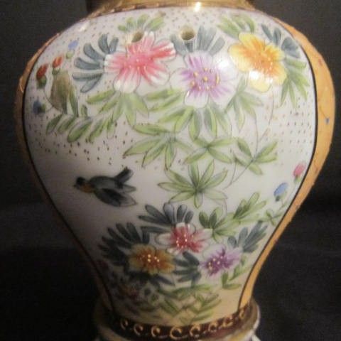 Antique Oriental Hand Painted Jar (no lid) Antique Oriental Hand Painted Jar (no lid)