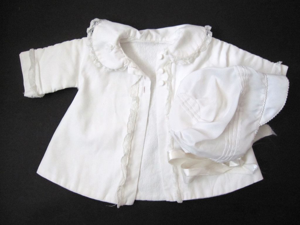 White 1950s Doll Coat and Bonnet for Medium Sized Dolls White 1950s Doll Coat and Bonnet for Medium Sized Dolls