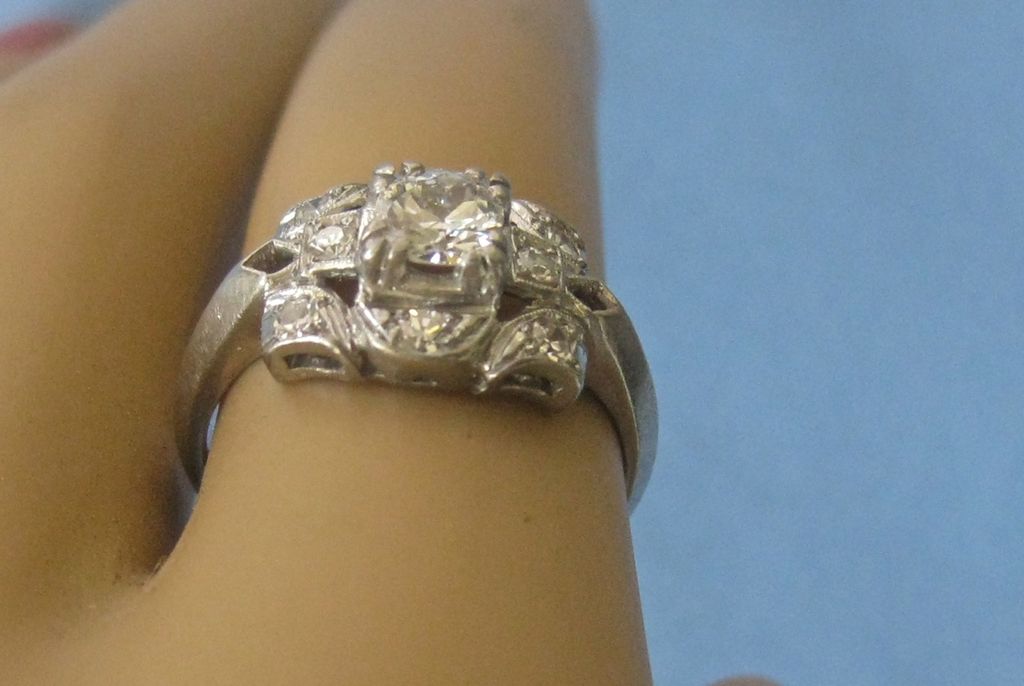 SPARKLING Mid Century European Cut Diamond PLATINUM Ring - 1 ct. SPARKLING Mid Century European Cut Diamond PLATINUM Ring - 1 ct.