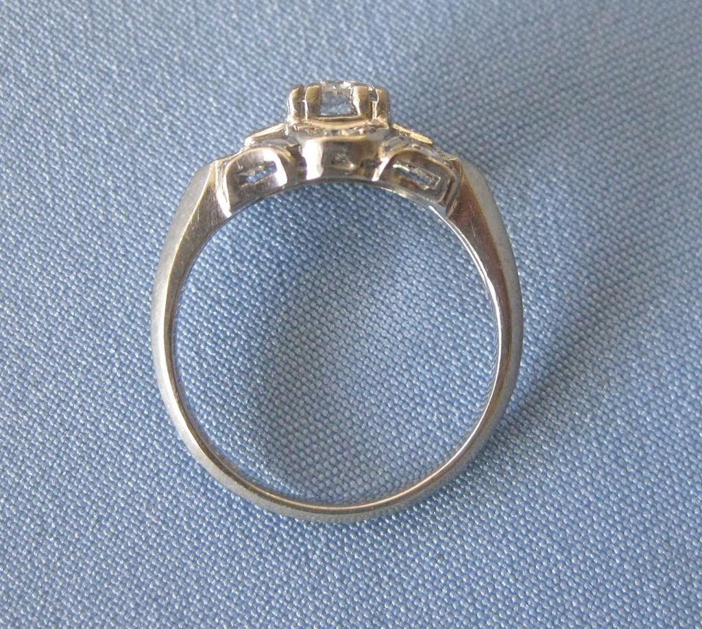 SPARKLING Mid Century European Cut Diamond PLATINUM Ring - 1 ct. SPARKLING Mid Century European Cut Diamond PLATINUM Ring - 1 ct.
