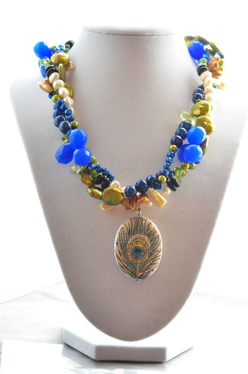 Multi-gem Necklace with Peacock Pendant Multi-gem Necklace with Peacock Pendant