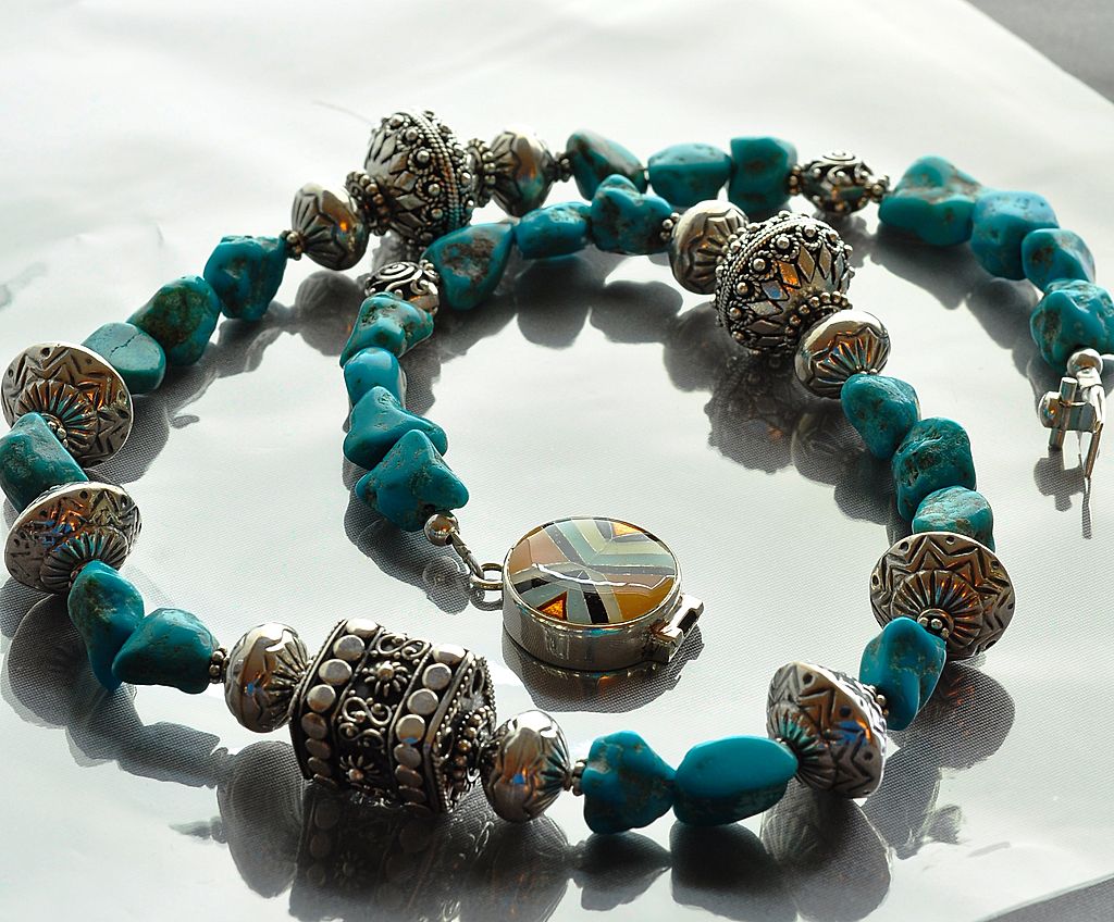 Stabilized Turquoise and .925 Bali Sterling Silver Necklace Stabilized Turquoise and .925 Bali Sterling Silver Necklace