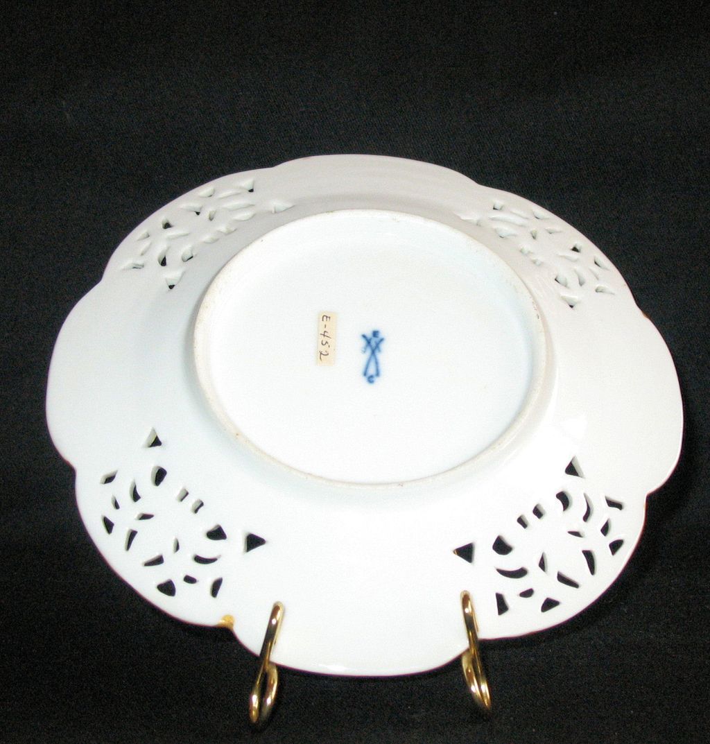 Four Gorgeous Antique dessert plates by Choisy-le-Roi in France: C. 1790's Four Gorgeous Antique dessert plates by Choisy-le-Roi in France: C. 1790's