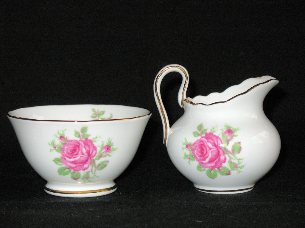 Royal Chelsea English Bone China Sugar Bowl & Matching Creamer Royal Chelsea English Bone China Sugar Bowl & Matching Creamer