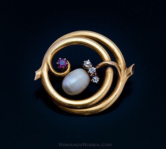 Art Nouveau Antique Russian Jeweled Brooch 1899-1903 Art Nouveau Antique Russian Jeweled Brooch 1899-1903