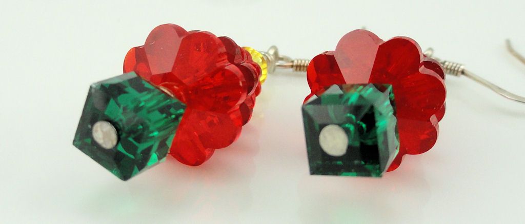 Traditional Emerald and Clear Swarovski Crystal Christmas Tree Sterling Silver Earrings Traditional Emerald and Clear Swarovski Crystal Christmas Tree Sterling Silver Earrings