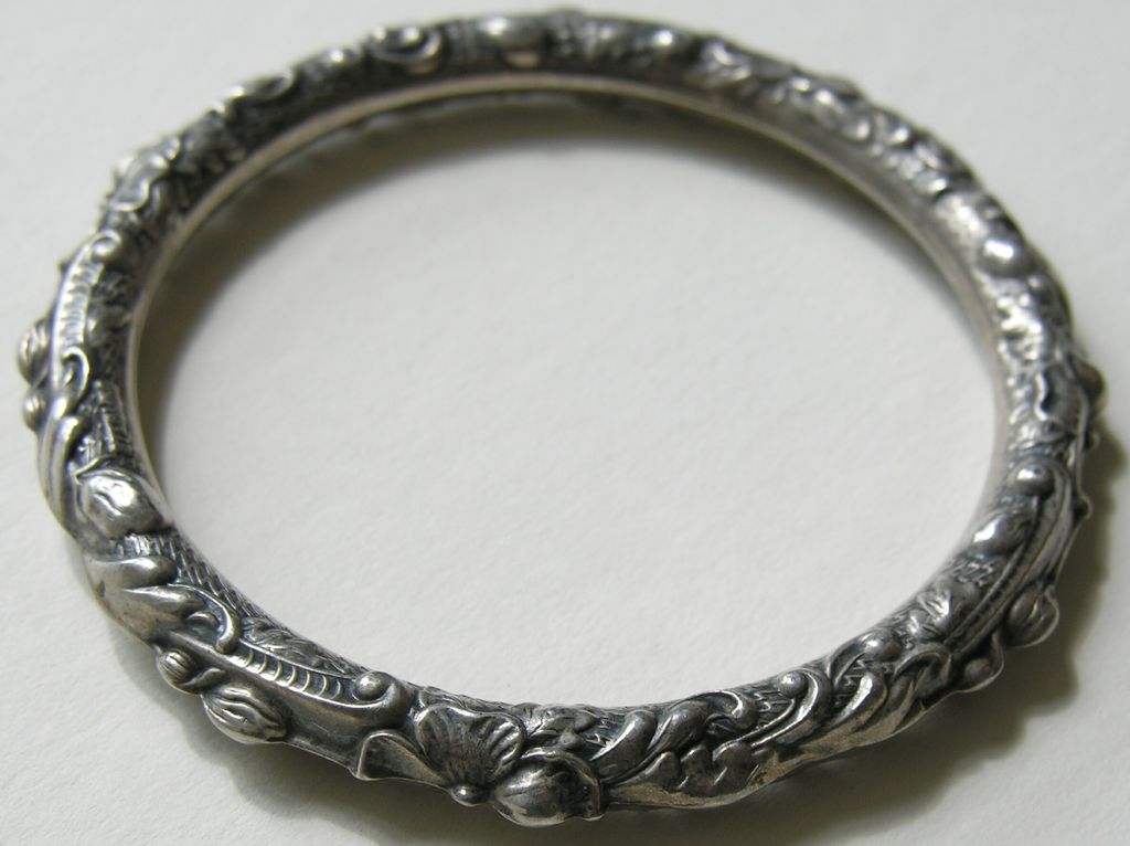Elaborate Victorian Hollow Sterling Bangle Elaborate Victorian Hollow Sterling Bangle