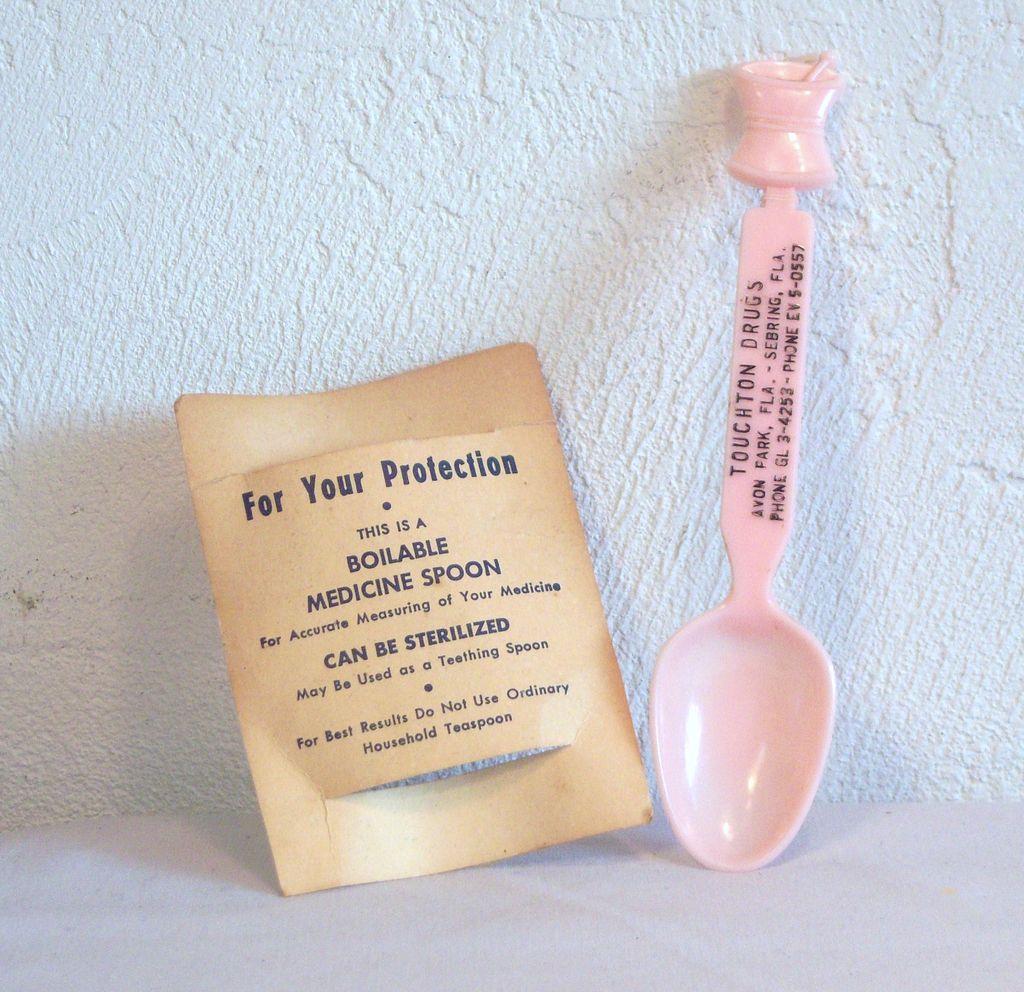 Vintage Pink Plastic Medicine Baby Spoon Advertising Touchton Drugs 1950's Vintage Pink Plastic Medicine Baby Spoon Advertising Touchton Drugs 1950's