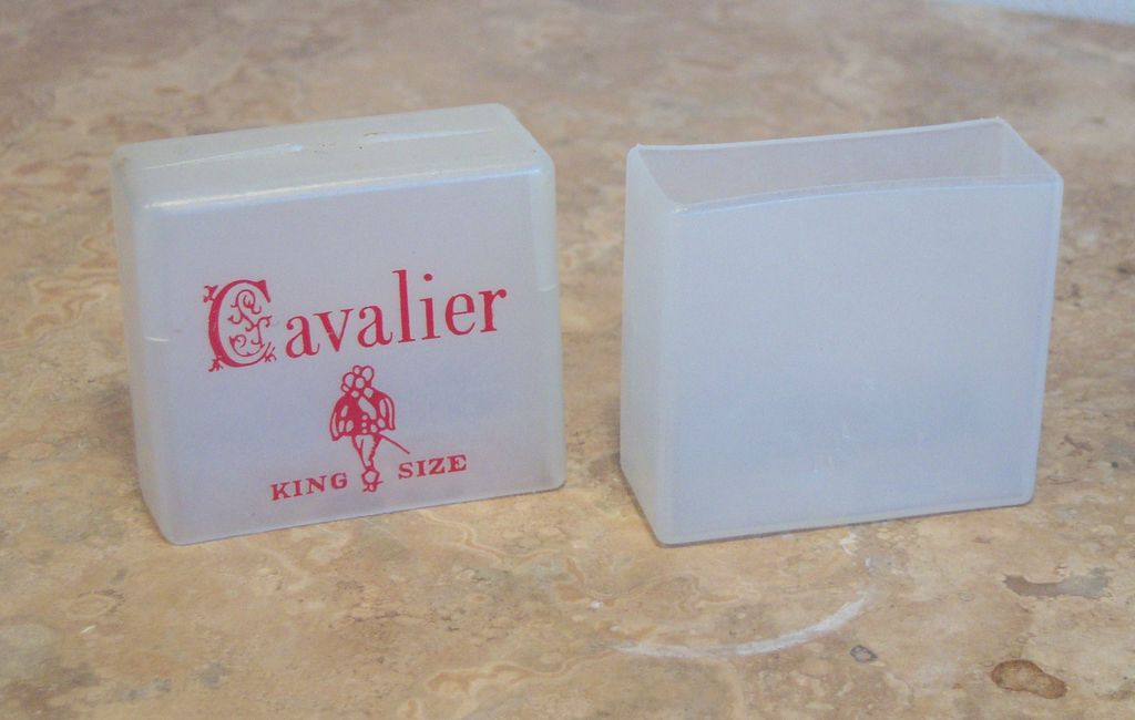 Cavalier Plastic Cigarette Protector Case by Tupper Corp.1960's Cavalier Plastic Cigarette Protector Case by Tupper Corp.1960's