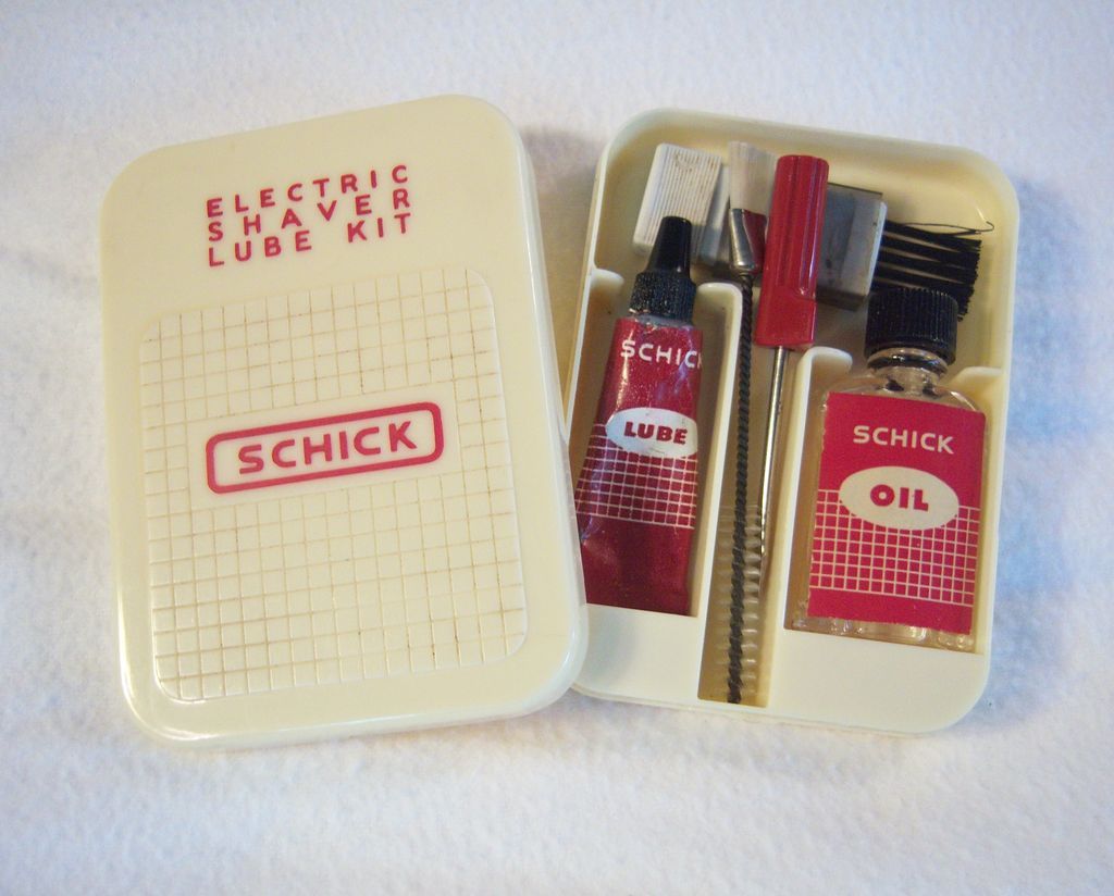 Vintage Schick Electric Razor Kit Mid-Century Vintage Schick Electric Razor Kit Mid-Century