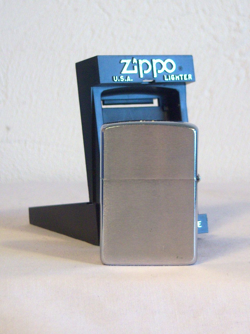 ZIPPO Minute Maid Mantilla Advertiser in Four Color 1960 ZIPPO Minute Maid Mantilla Advertiser in Four Color 1960
