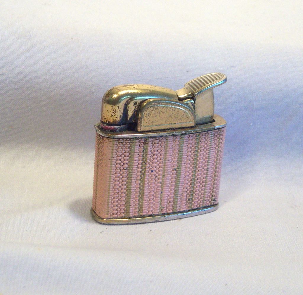 Evans Petite Pocket Lighter in Pink Wrap 1950's Evans Petite Pocket Lighter in Pink Wrap 1950's
