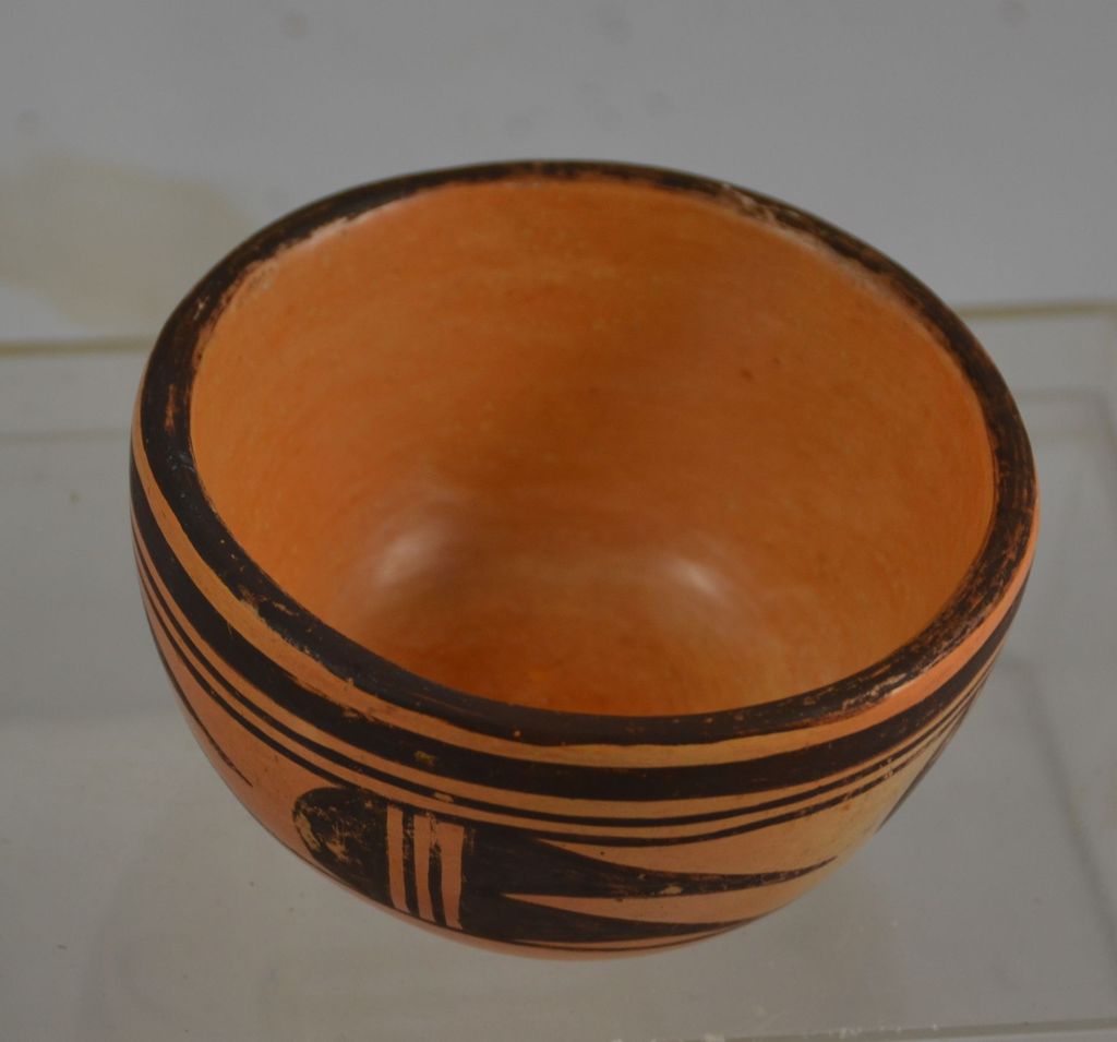 Hopi Bowl or Vase by Myrtle Young Southwest Native Pottery Signed Hopi Bowl or Vase by Myrtle Young Southwest Native Pottery Signed