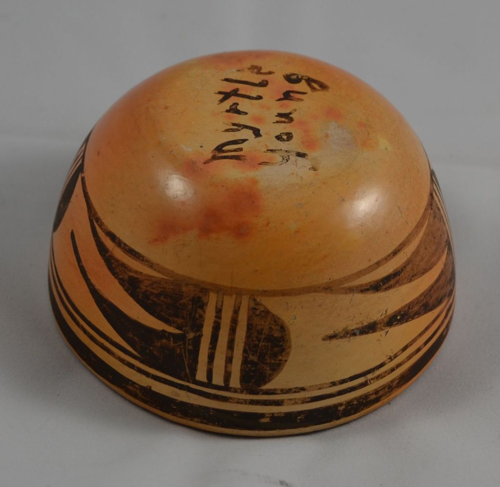 Hopi Bowl or Vase by Myrtle Young Southwest Native Pottery Signed Hopi Bowl or Vase by Myrtle Young Southwest Native Pottery Signed