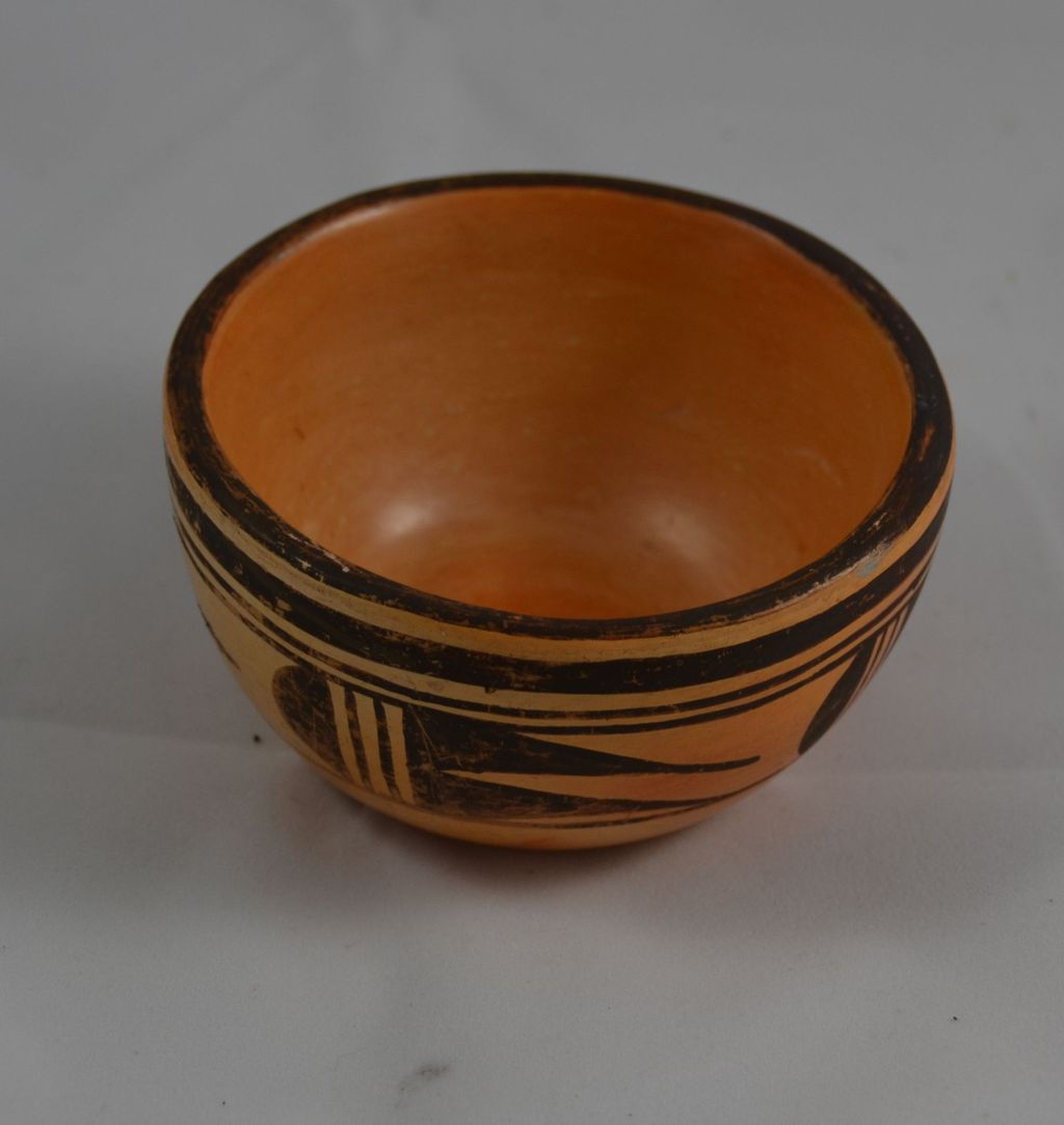Hopi Bowl or Vase by Myrtle Young Southwest Native Pottery Signed Hopi Bowl or Vase by Myrtle Young Southwest Native Pottery Signed