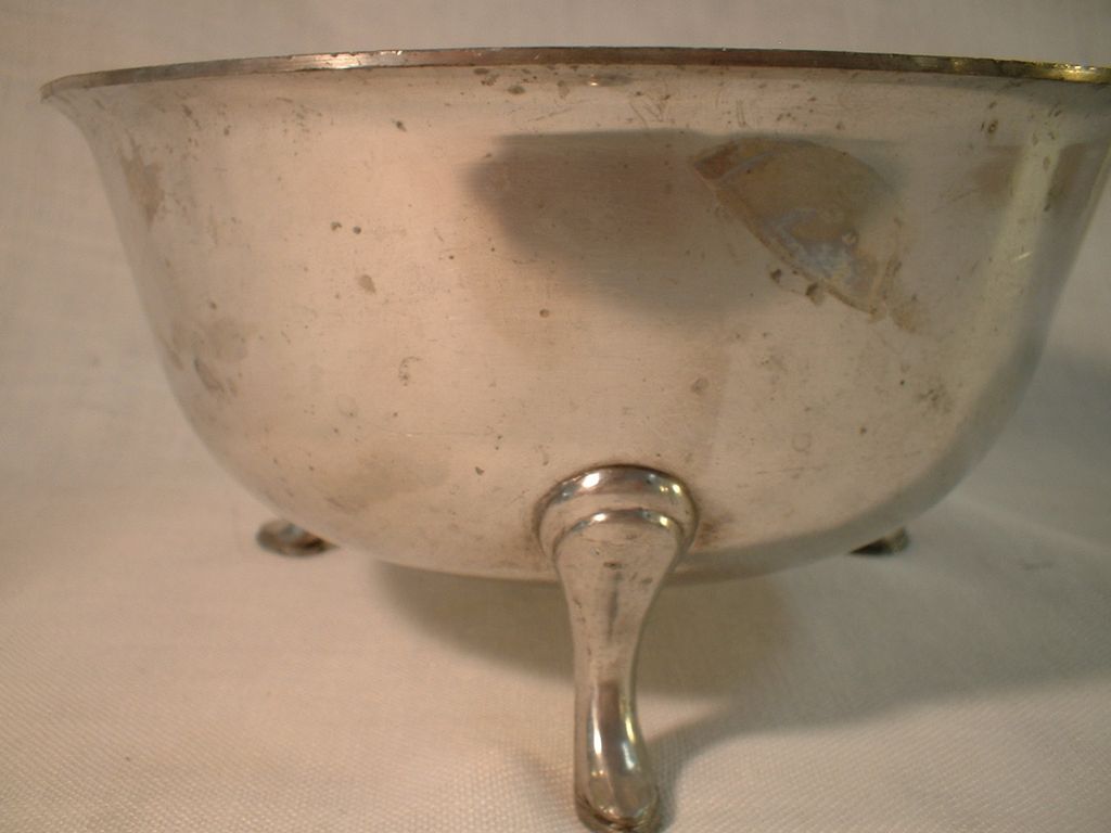 Queen Anne Pewter Bowl by Stieff Pewter ATC P 79-8 Queen Anne Pewter Bowl by Stieff Pewter ATC P 79-8