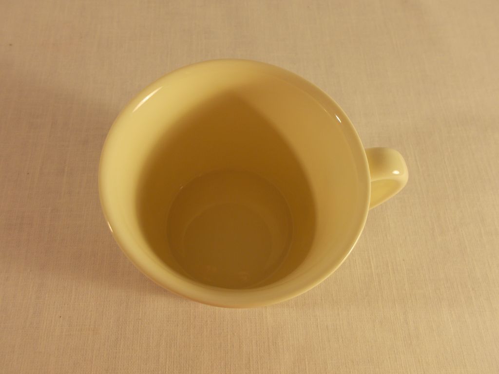 Royal Doulton Bunnykins Mug Puppet Show Royal Doulton Bunnykins Mug Puppet Show