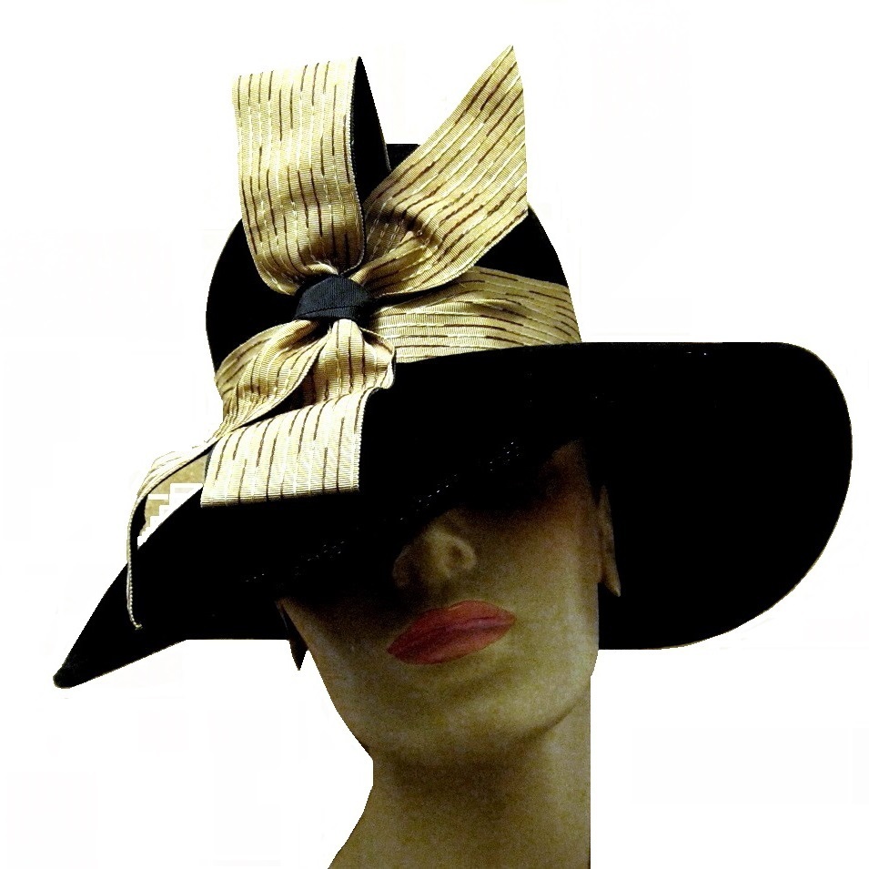 Imported Fur Lady's Vintage Hat in High Style Imported Fur Lady's Vintage Hat in High Style