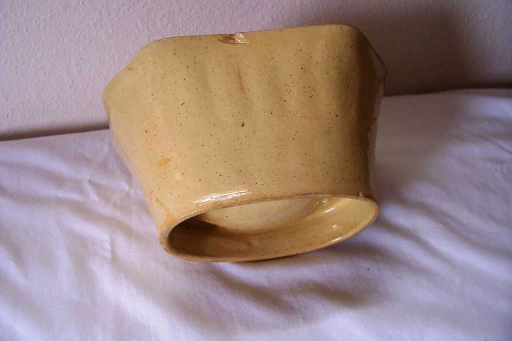 Yellow-Ware Food Mold Yellow-Ware Food Mold