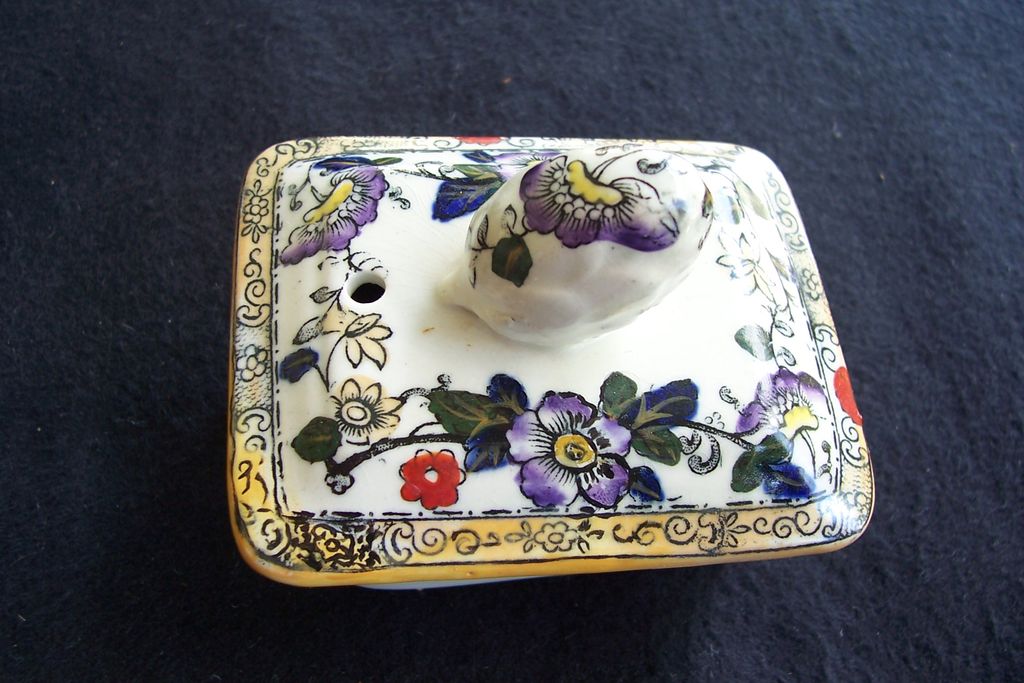 Teapot, 1800s by MASON Teapot, 1800s by MASON