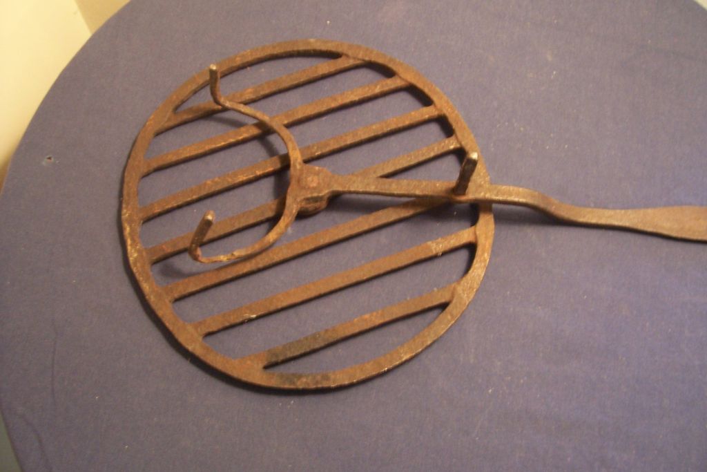 Antique Primitive Hand-Wrought CI Fireplace Trivet Antique Primitive Hand-Wrought CI Fireplace Trivet