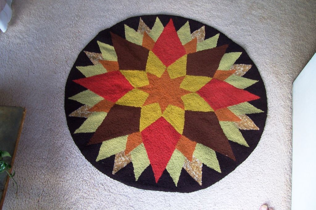 Folk Art, Hooked Wool Rug, Round, Early 1900's Folk Art, Hooked Wool Rug, Round, Early 1900's