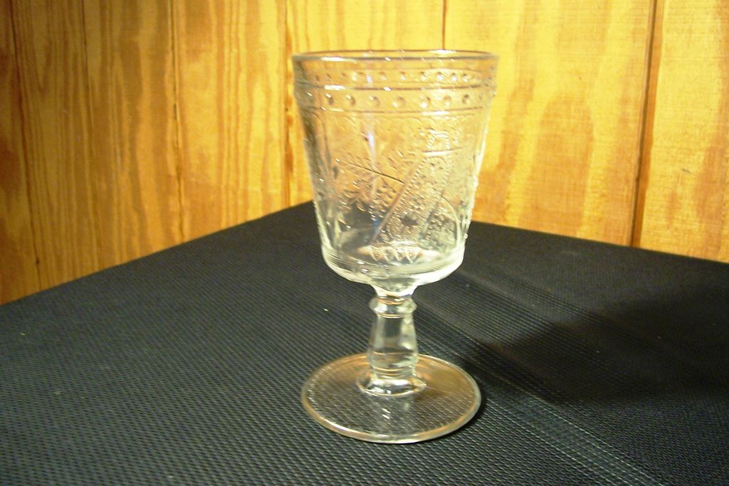 EAPG Goblet, "Horseshoe/Good-luck" Pattern EAPG Goblet, "Horseshoe/Good-luck" Pattern