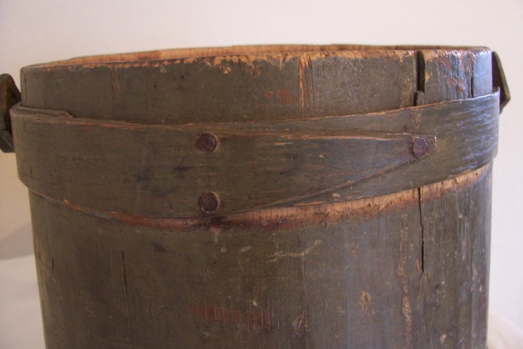 Primitive N.E. Bucket Primitive N.E. Bucket