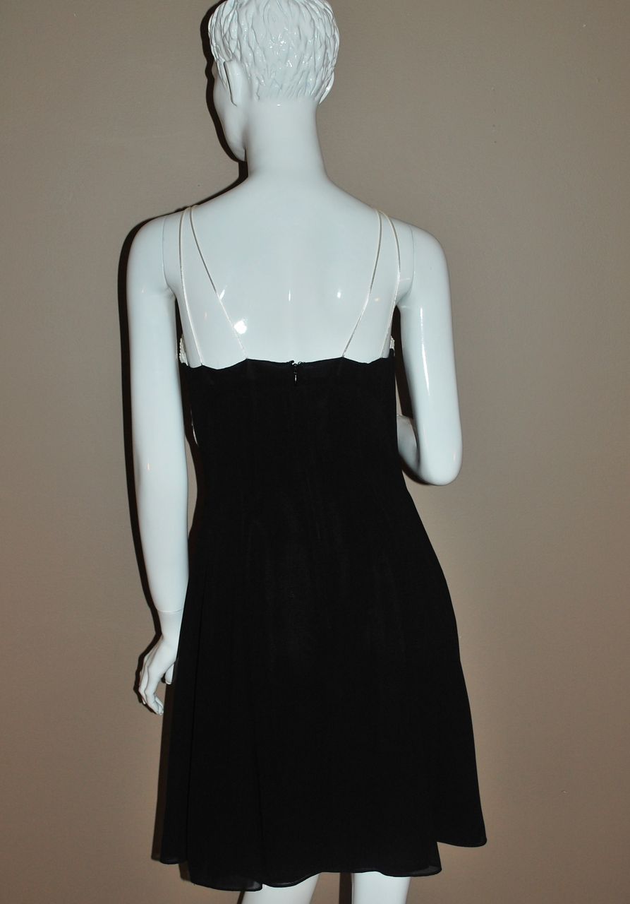 Scott McClintock ~ Lacy Flower Halter Black Dress Scott McClintock ~ Lacy Flower Halter Black Dress