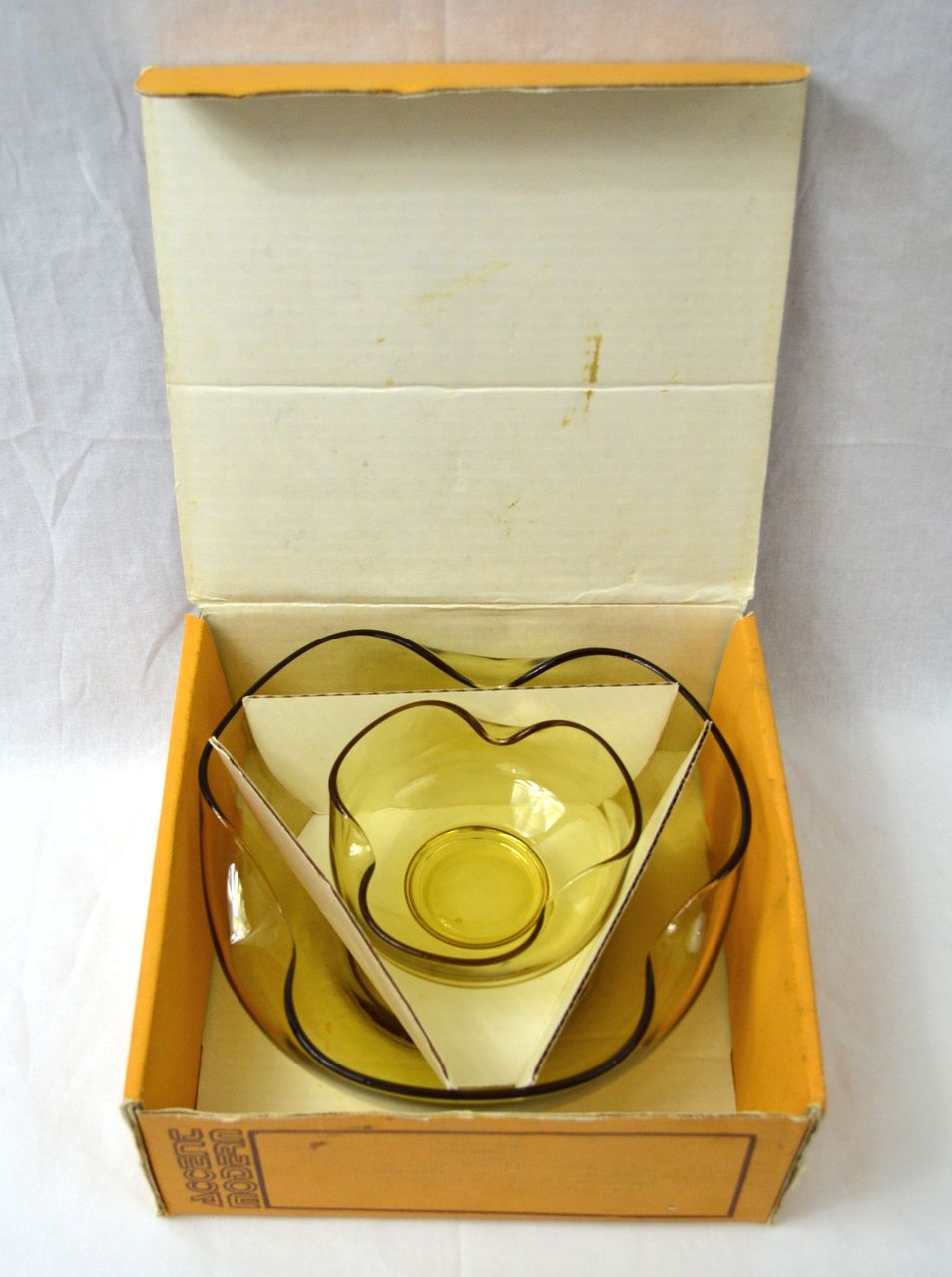 1970s Anchor Hocking ~ Honey Gold Glass Chip N' Dip Set w/ Orig Box 1970s Anchor Hocking ~ Honey Gold Glass Chip N' Dip Set w/ Orig Box