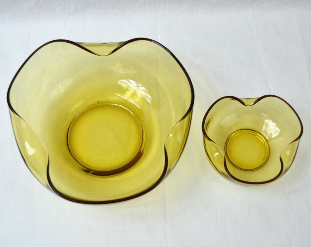 1970s Anchor Hocking ~ Honey Gold Glass Chip N' Dip Set w/ Orig Box 1970s Anchor Hocking ~ Honey Gold Glass Chip N' Dip Set w/ Orig Box