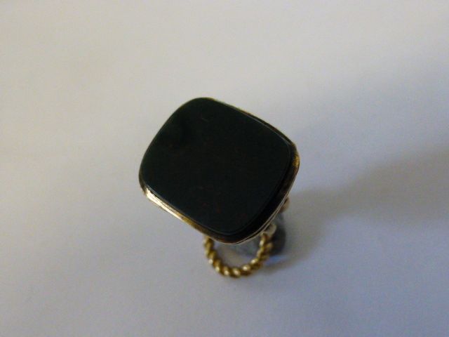 1976 English Bloodstone Gold Seal. 1976 English Bloodstone Gold Seal.