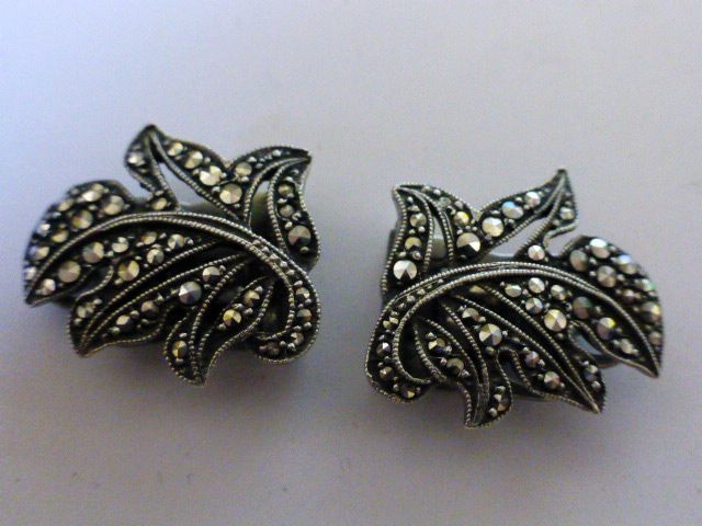 Fine RARE Art Deco Silver Double clip with frame Fine RARE Art Deco Silver Double clip with frame