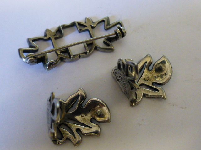 Fine RARE Art Deco Silver Double clip with frame Fine RARE Art Deco Silver Double clip with frame