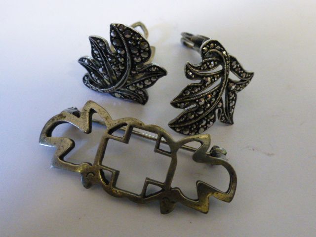 Fine RARE Art Deco Silver Double clip with frame Fine RARE Art Deco Silver Double clip with frame