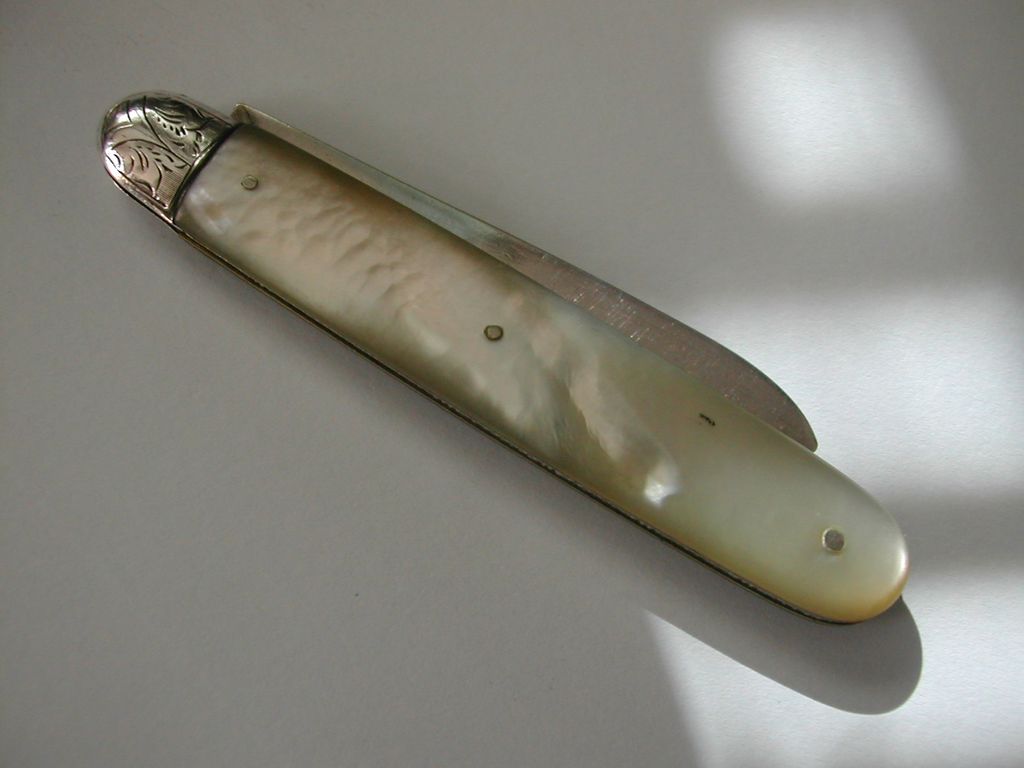 1896 Silver & Mother - of - Pearl Fruit Knife 1896 Silver & Mother - of - Pearl Fruit Knife