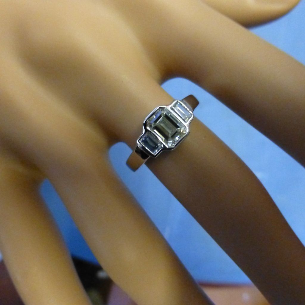 The finest Natural Emerald Cut Diamond Ring The finest Natural Emerald Cut Diamond Ring