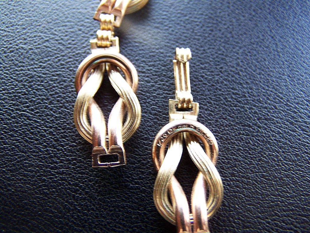 12K GF Love Knot NECKLACE ~ Unique Double Double-Link Chain ~ Circa 1930's 12K GF Love Knot NECKLACE ~ Unique Double Double-Link Chain ~ Circa 1930's