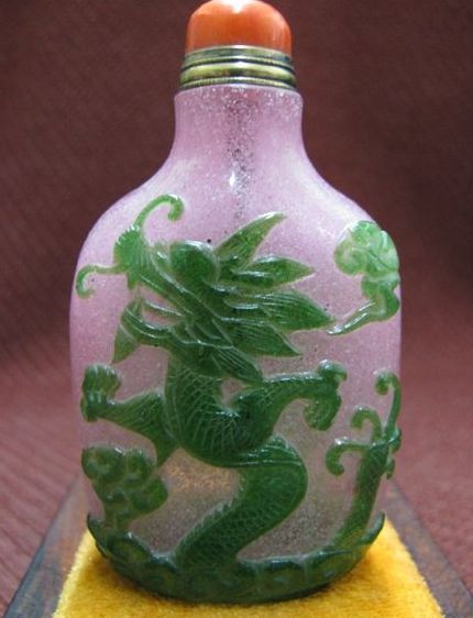 Chinese Pink Peking Glass, Green Dragon & Phoenix, Qing Chinese Pink Peking Glass, Green Dragon & Phoenix, Qing