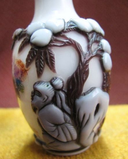 Chinese Peking Glass Snuff Bottle, Peaches, Blossoms, Butterflies, Signed Chinese Peking Glass Snuff Bottle, Peaches, Blossoms, Butterflies, Signed
