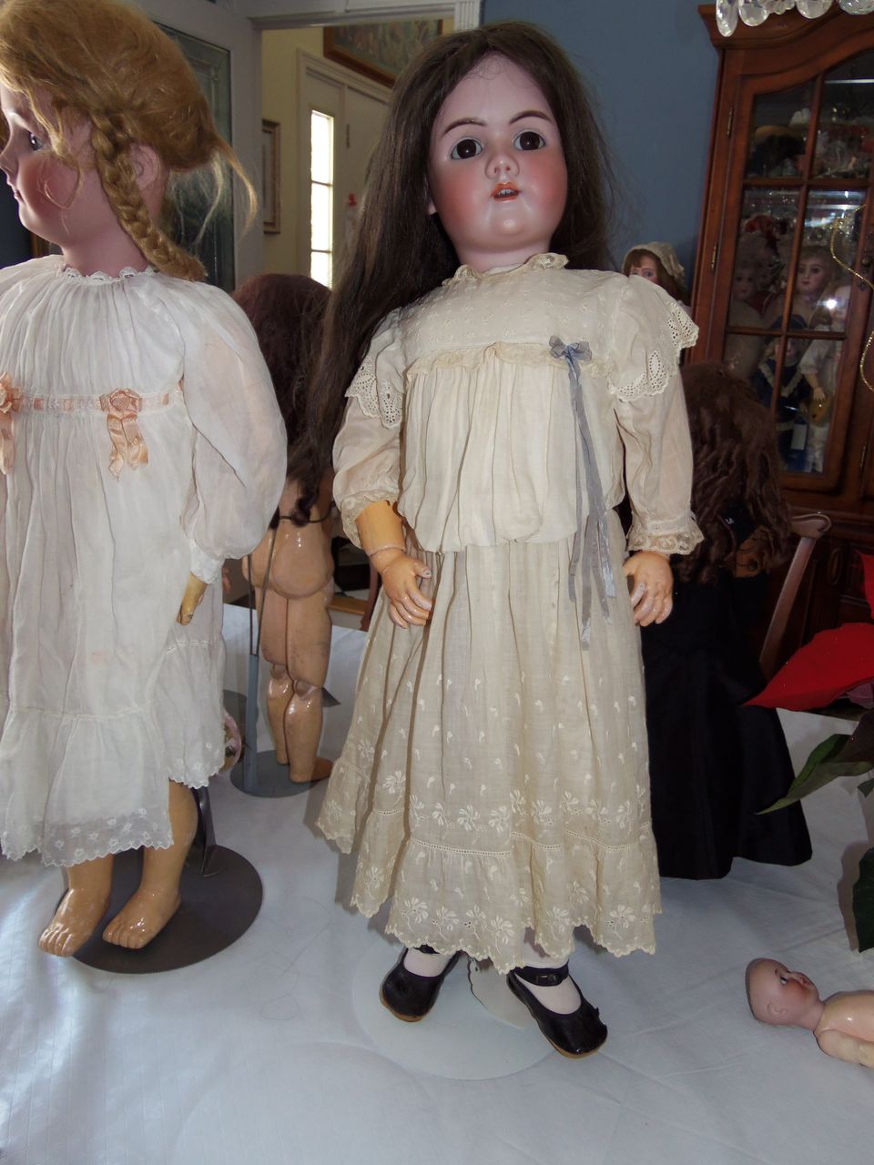 Huge Beautiful Handwerck 109 Huge Beautiful Handwerck 109