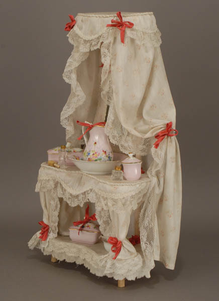 Toilette Table Toilette Table