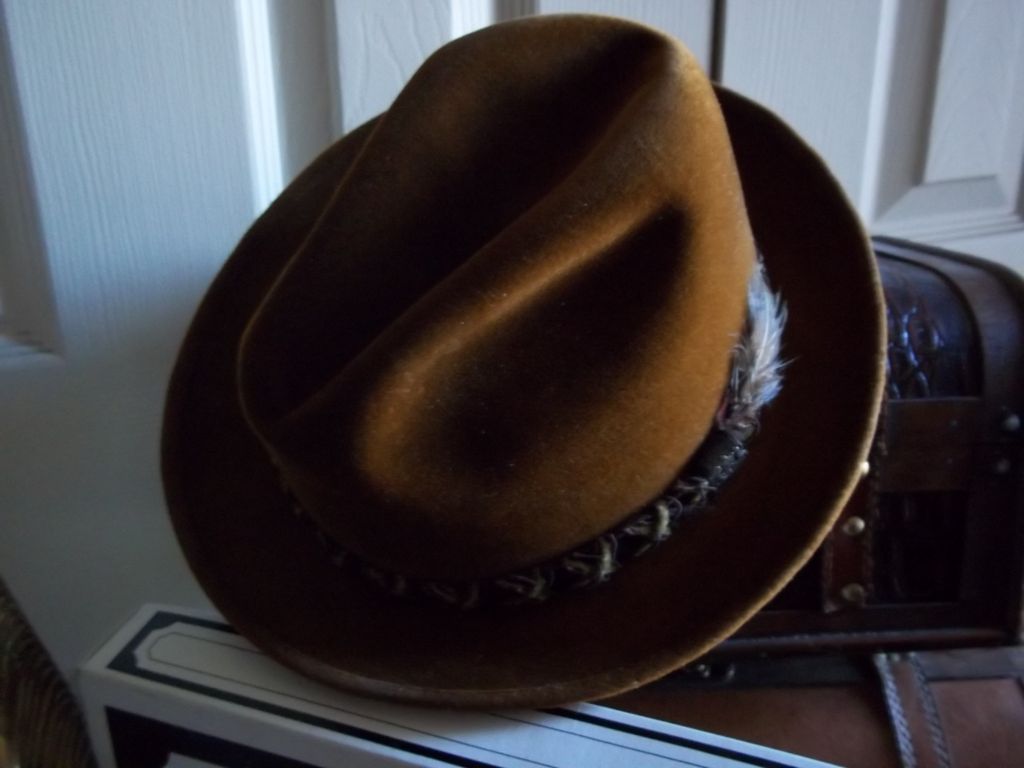 Stetson "Sovereign" Brown Felted Fedora Hat Stetson "Sovereign" Brown Felted Fedora Hat