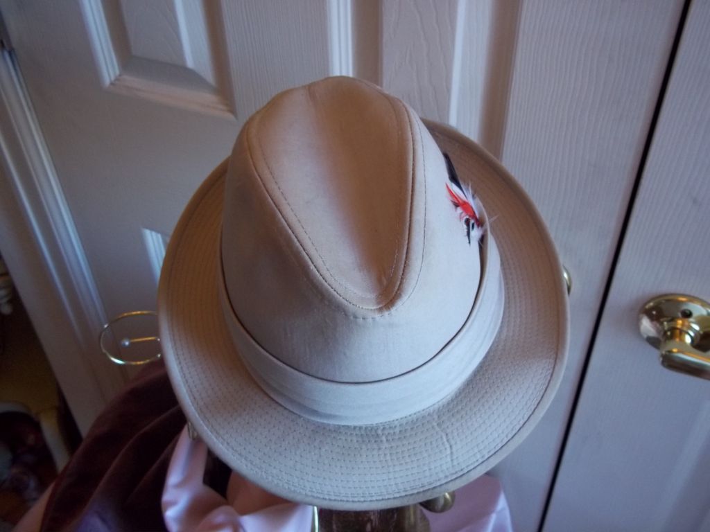 Vintage London Fog Weatherized Fedora / Trilby Vintage London Fog Weatherized Fedora / Trilby