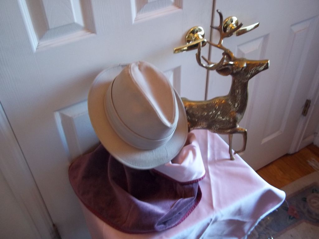Vintage London Fog Weatherized Fedora / Trilby Vintage London Fog Weatherized Fedora / Trilby